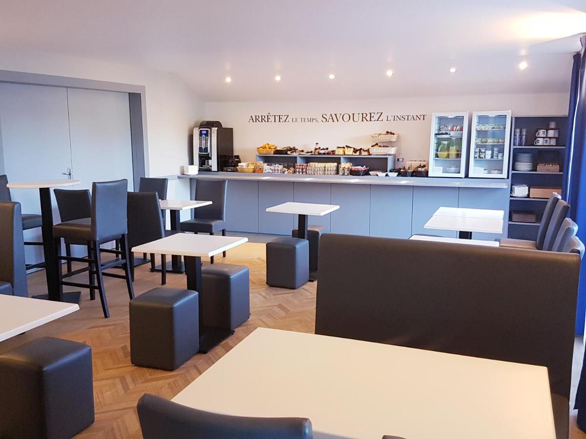 Kyriad Hotel La Flèche Zewnętrze zdjęcie