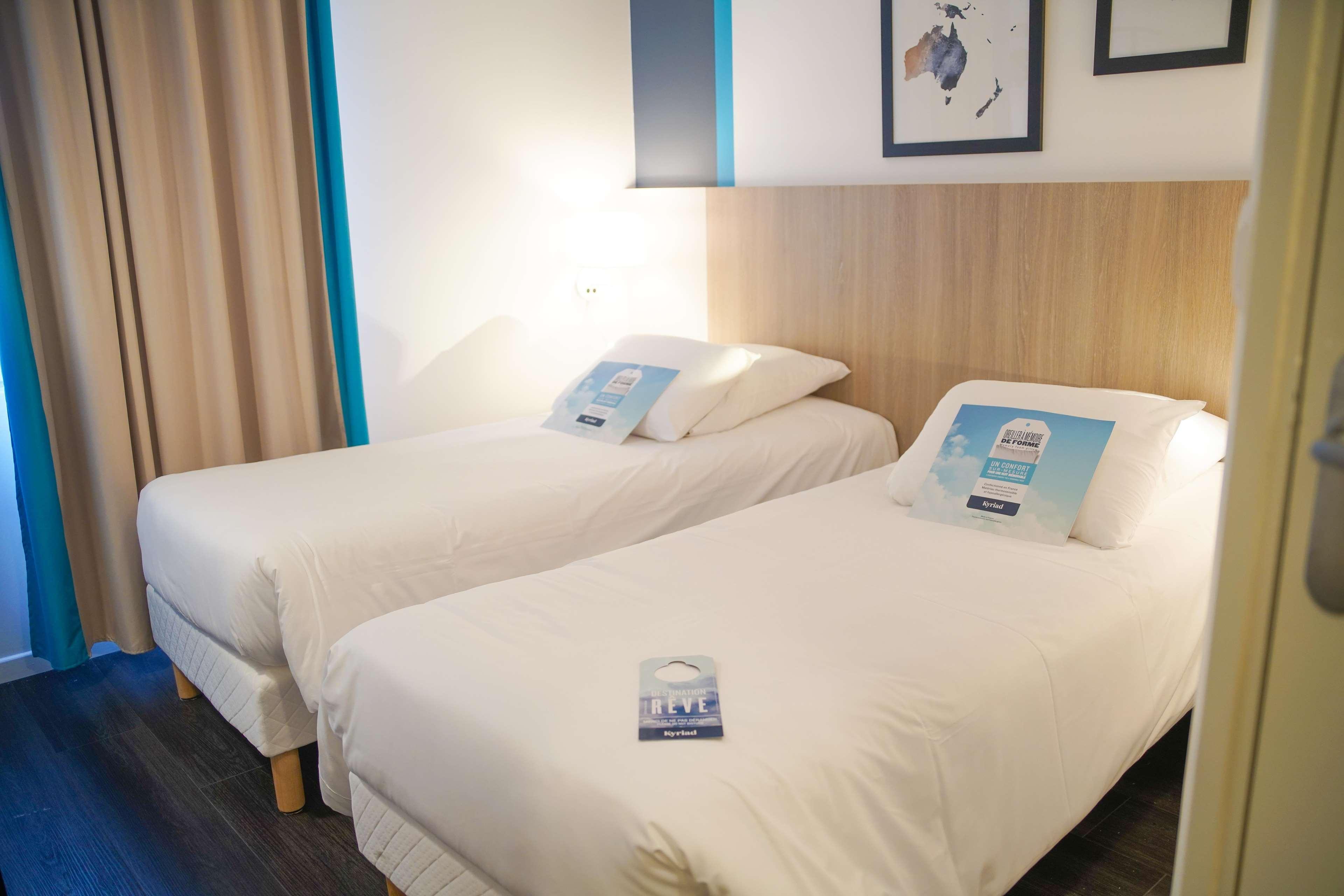 Kyriad Hotel La Flèche Zewnętrze zdjęcie