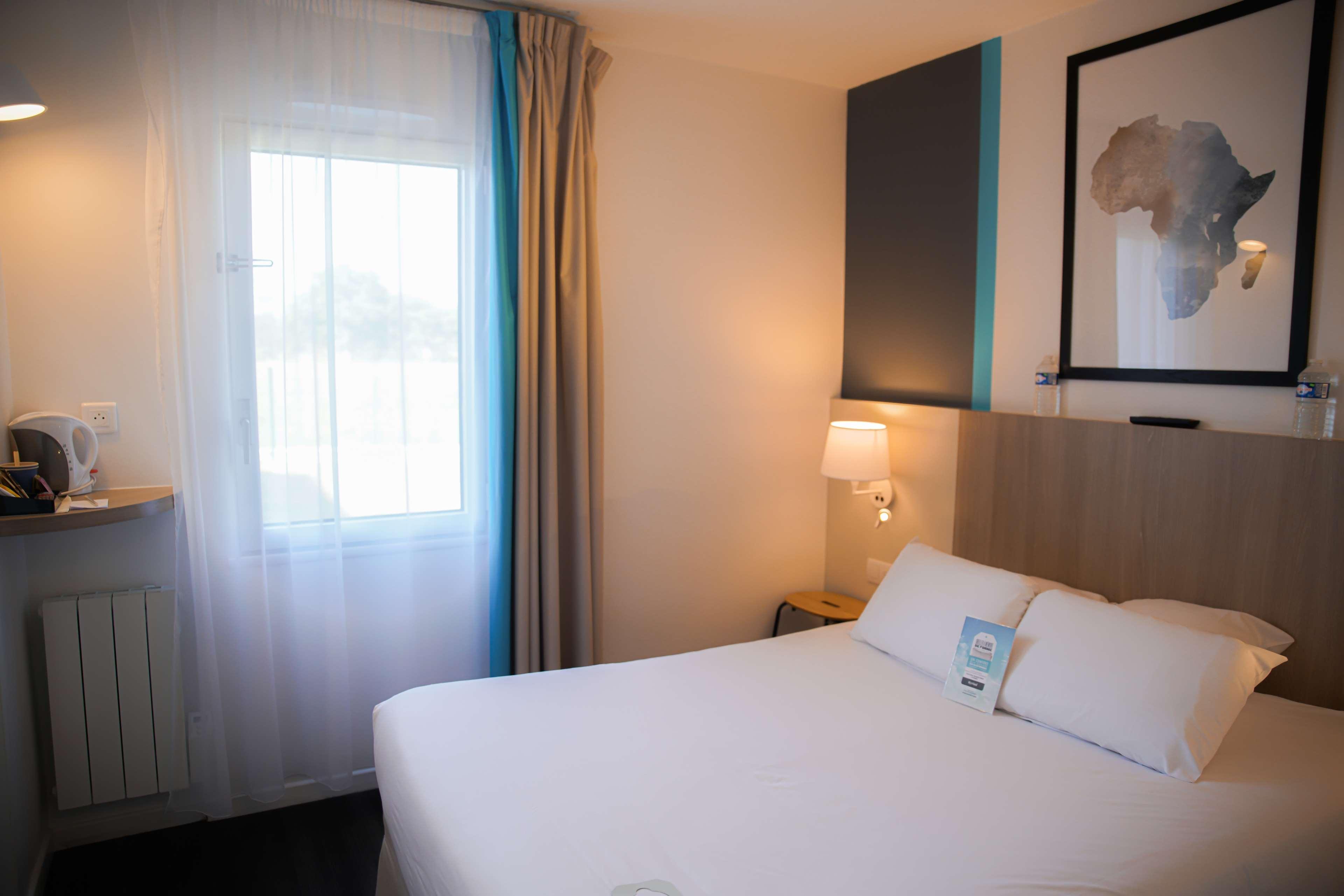 Kyriad Hotel La Flèche Zewnętrze zdjęcie