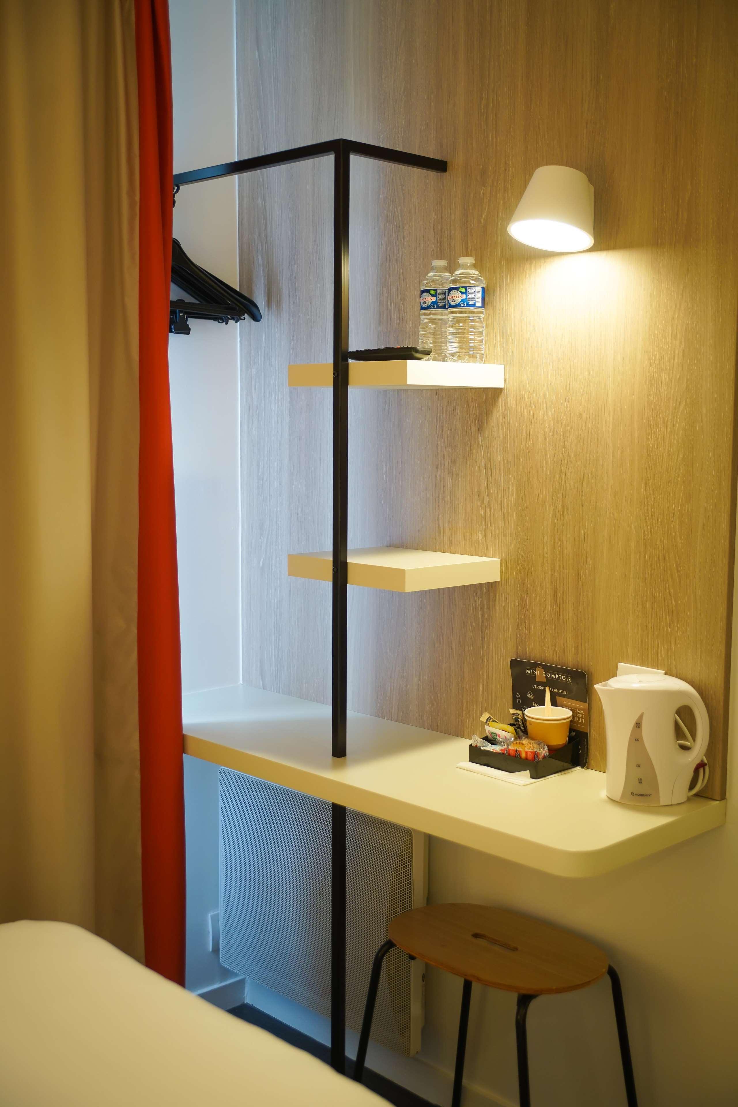 Kyriad Hotel La Flèche Zewnętrze zdjęcie