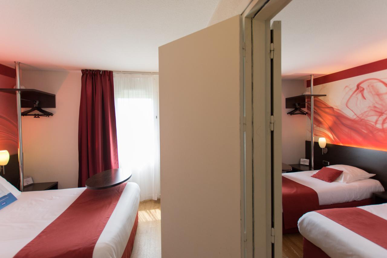 Kyriad Hotel La Flèche Zewnętrze zdjęcie