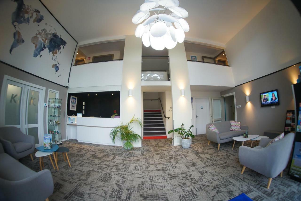 Kyriad Hotel La Flèche Zewnętrze zdjęcie